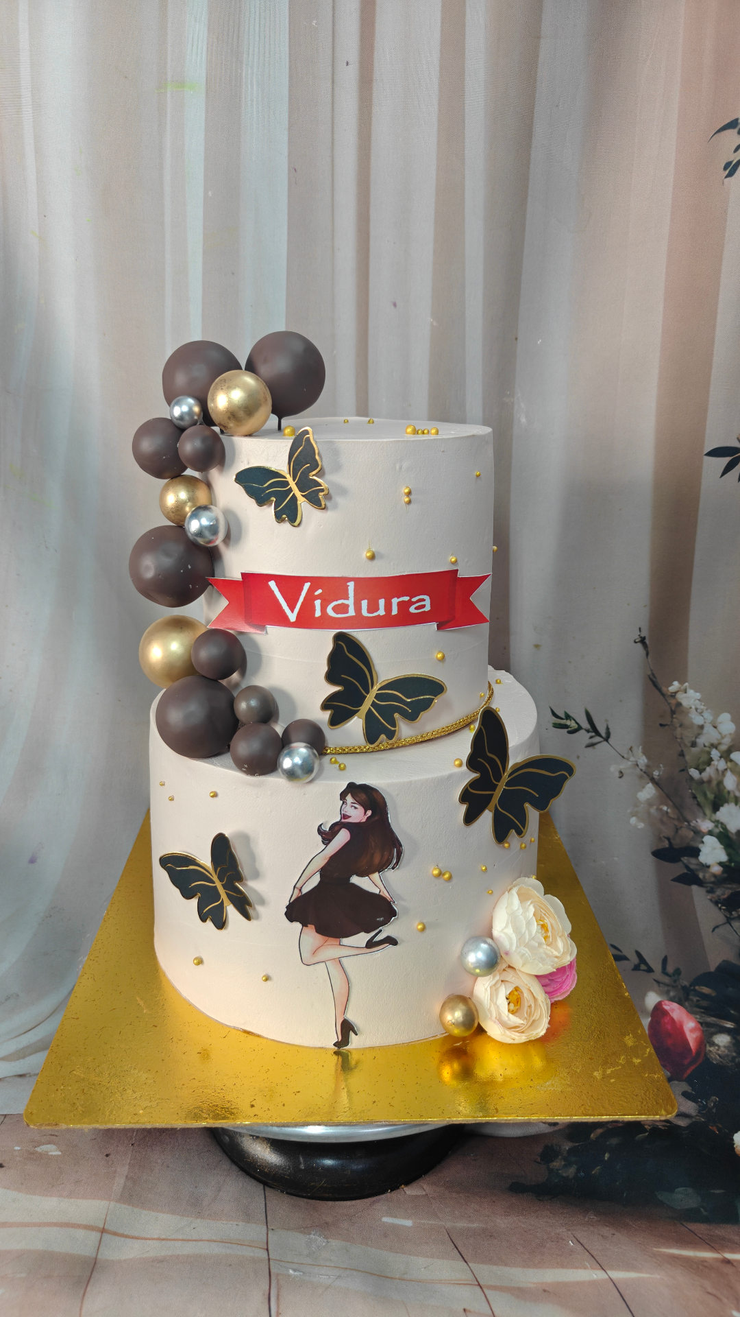 Beautiful birthday cake