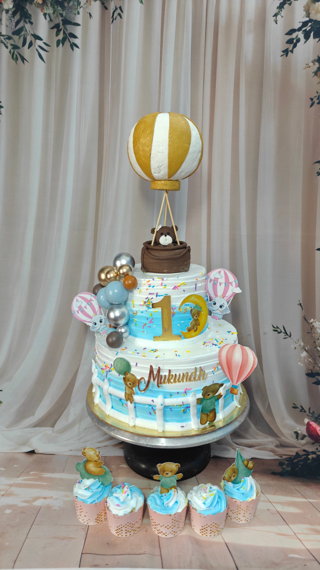 Hot Air Balloon Teddy Birthday Cake